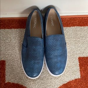 Vionic “snakeskin” slipons